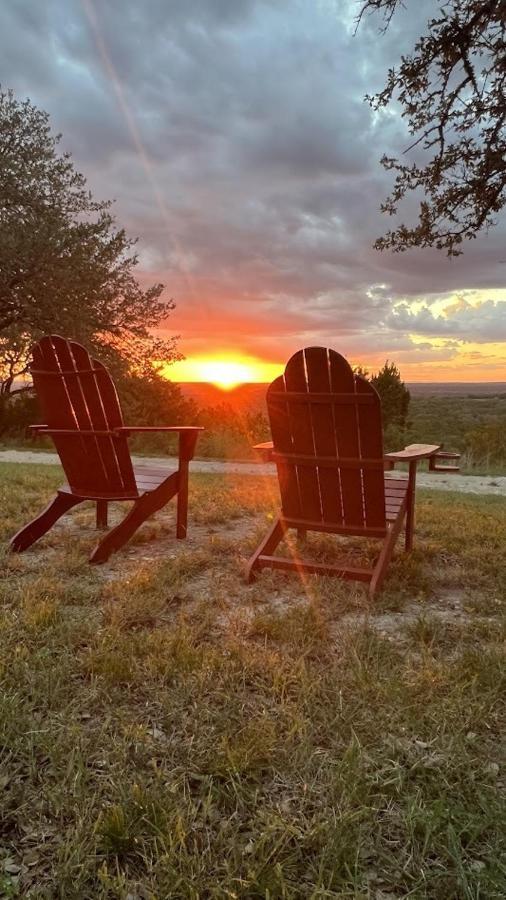 Hill Country Highland'S Bluebonnet Cottage Marble Falls Exterior foto