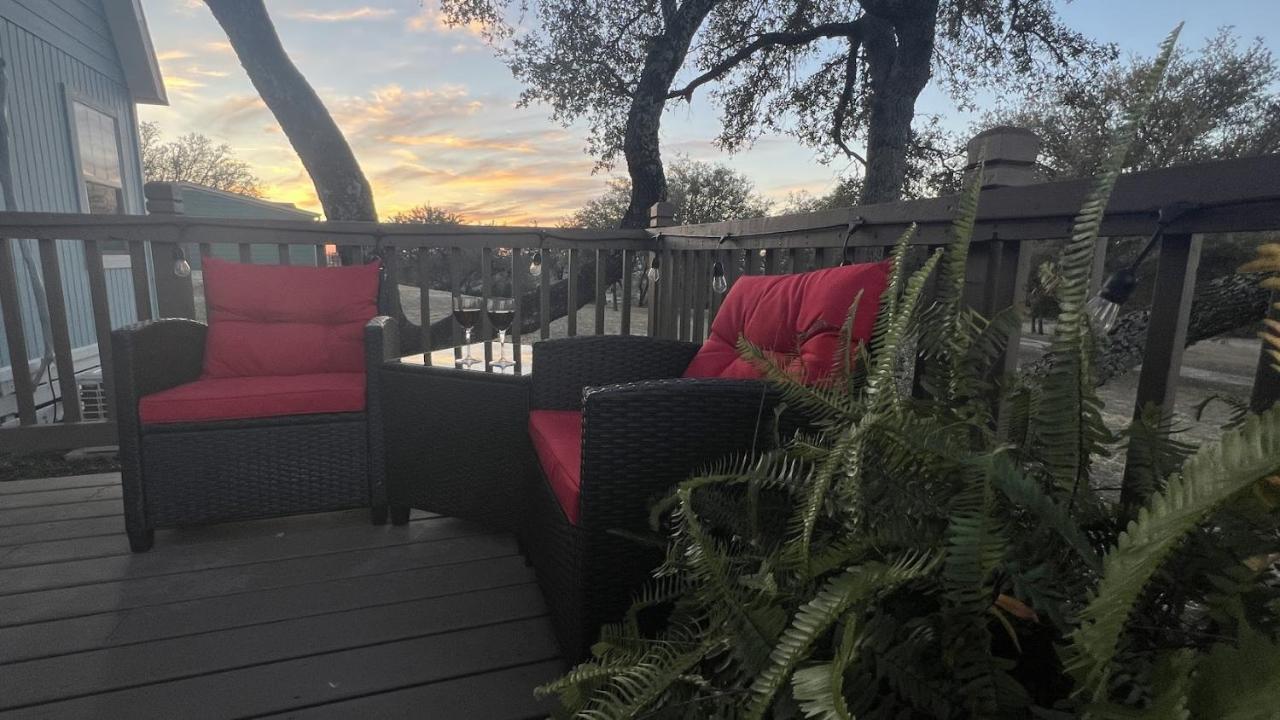 Hill Country Highland'S Bluebonnet Cottage Marble Falls Exterior foto